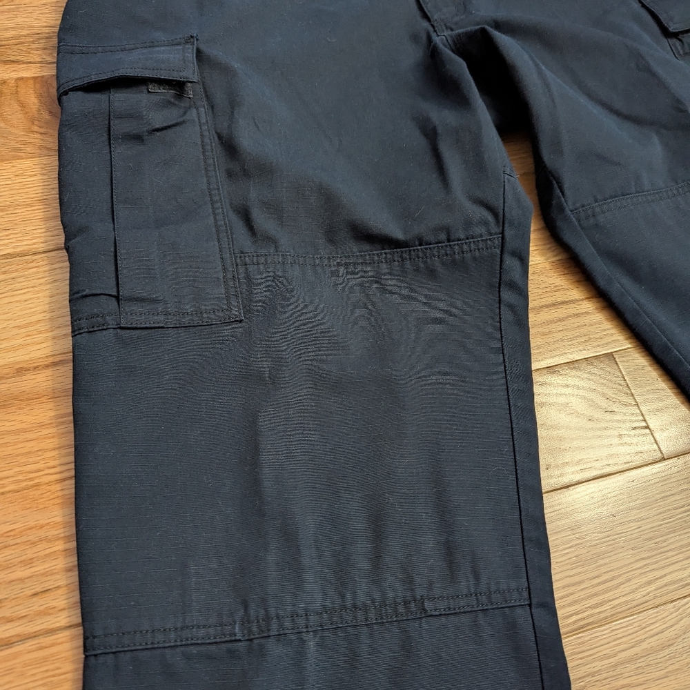 2 Pairs 5.11 Tactical Men’s XL Short Relaxed Fit TDU® Cargo Pant Workwear - Picture 7 of 15